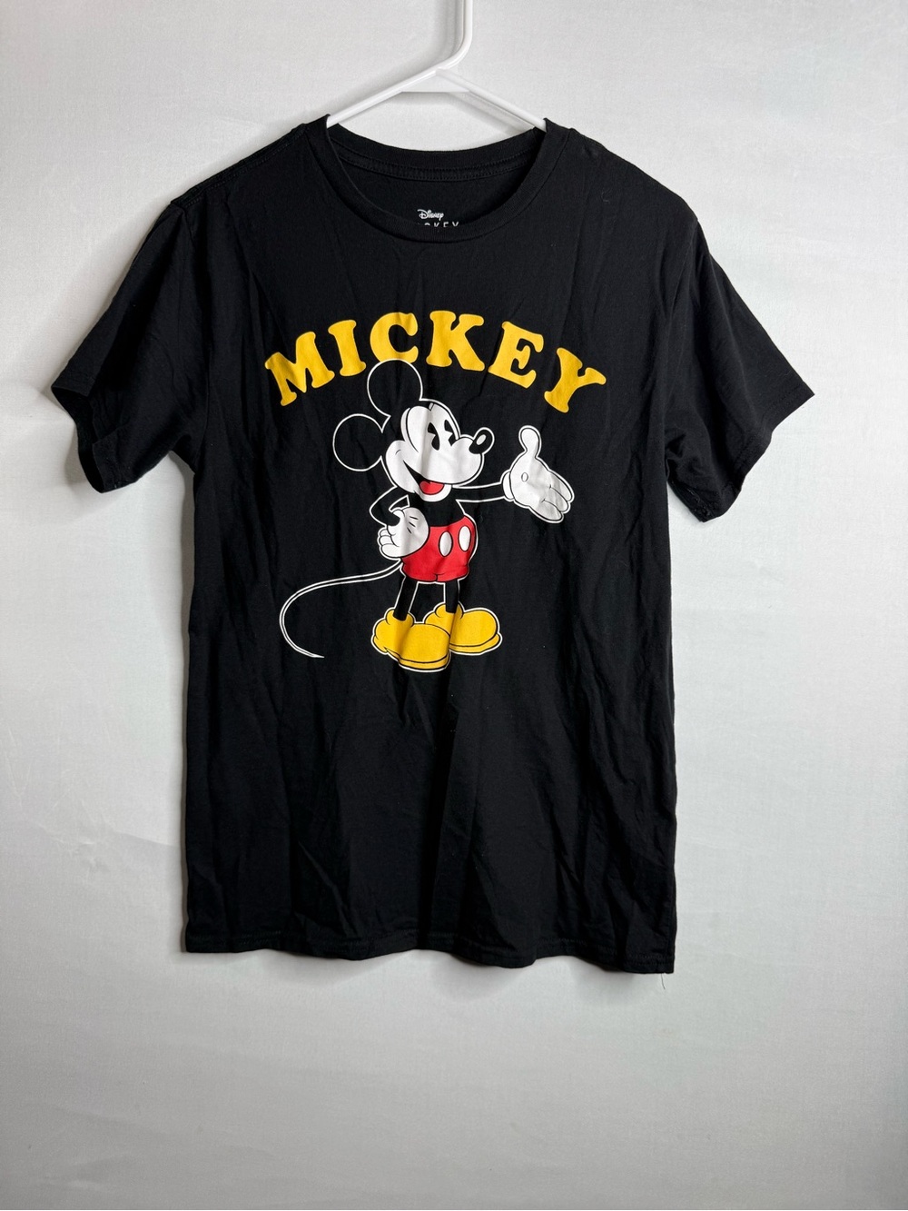 Black T-shirt with Mickey Mouse print, size M A9 429